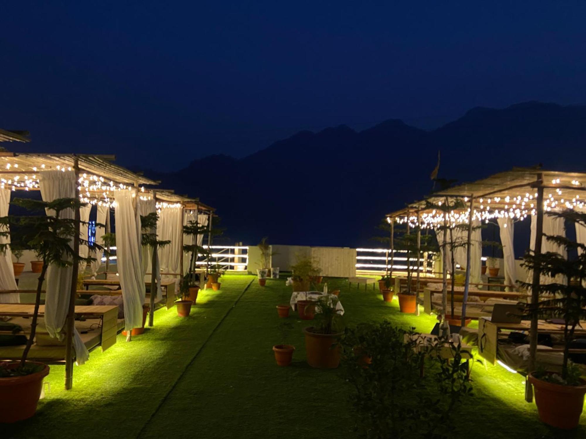Hotel Aqua Vibes Rishīkesh 외부 사진